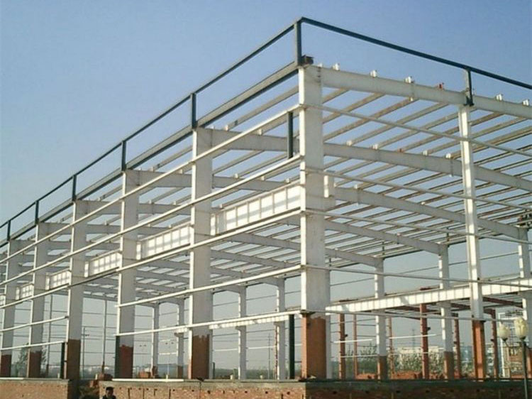 鋼結(jié)構(gòu)廠(chǎng)房